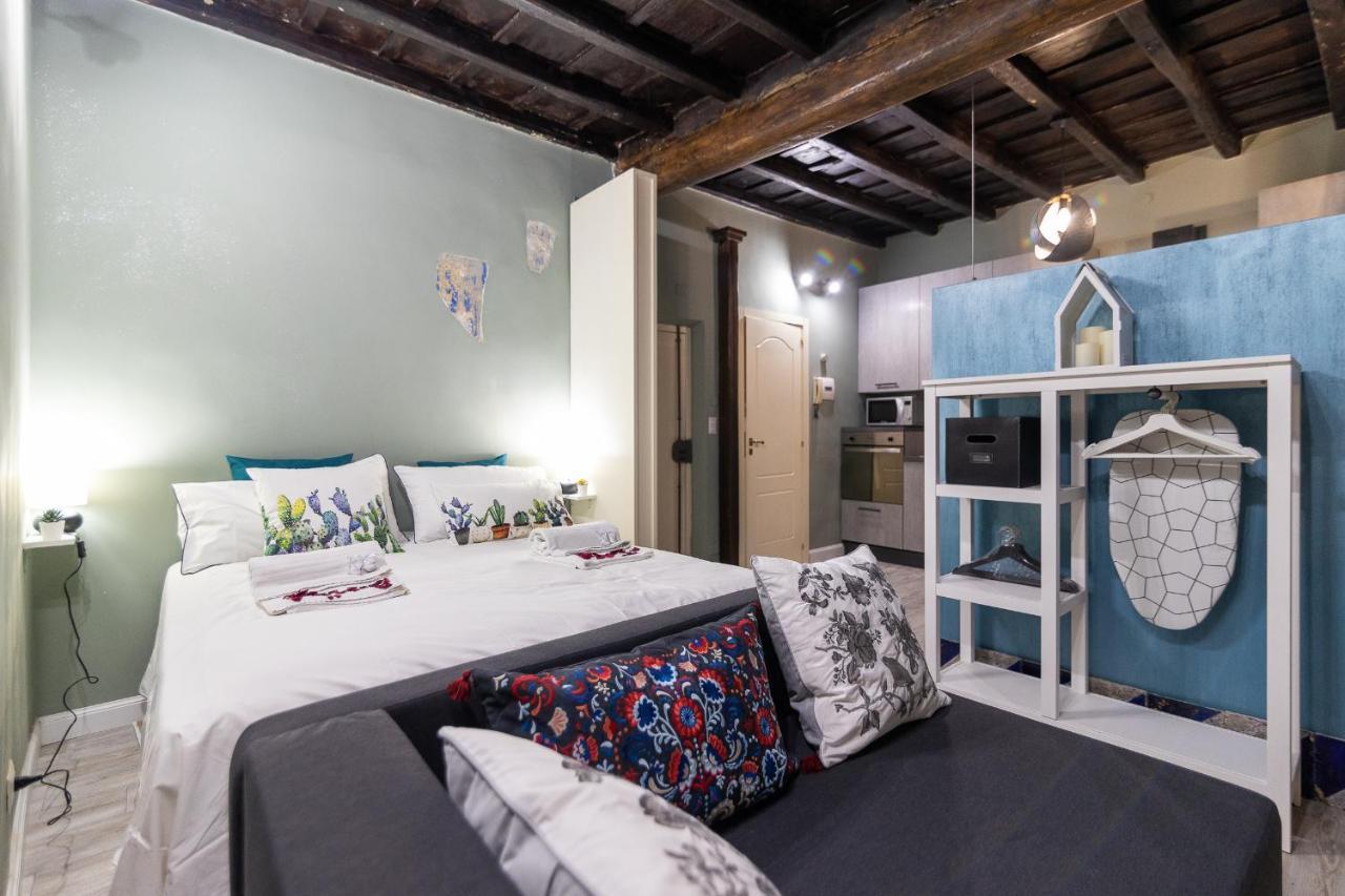 Romeathome Deluxe Suite Campo Dei Fiori — Photos 1